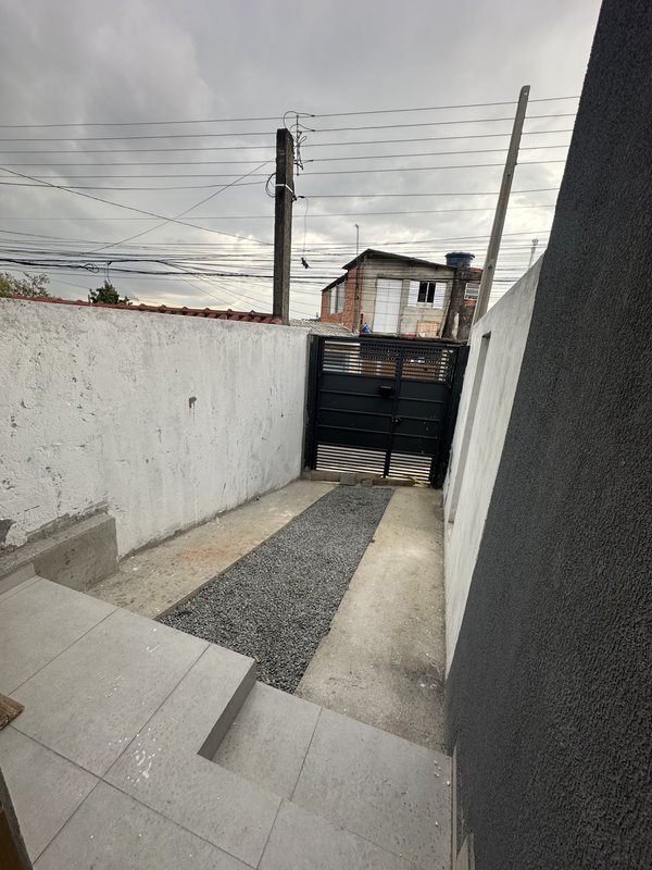 CASA VILA ELIZA FRANCO DA ROCHA - FINALIZAÇÃO DE OBRAS Rua Adrião Exposto Franco da Rocha - 