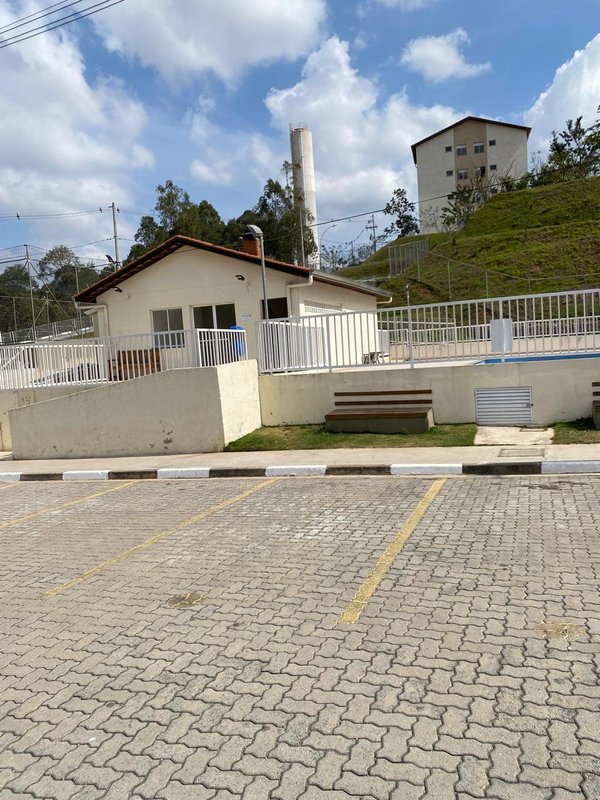 APARTAMENTO – FRANCISCO MORATO 📍 Residencial São Luís Rua Santa Luzia Francisco Morato - 