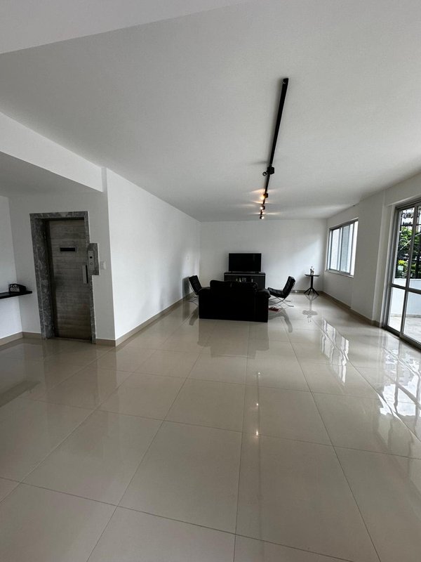 APARTAMENTO NASCENTE TOTAL 4 QUARTOS 2 SUÍTES LAVABO 2 GARAGENS À VENDA NO CANELA! Rua Pedro Lessa Salvador - 