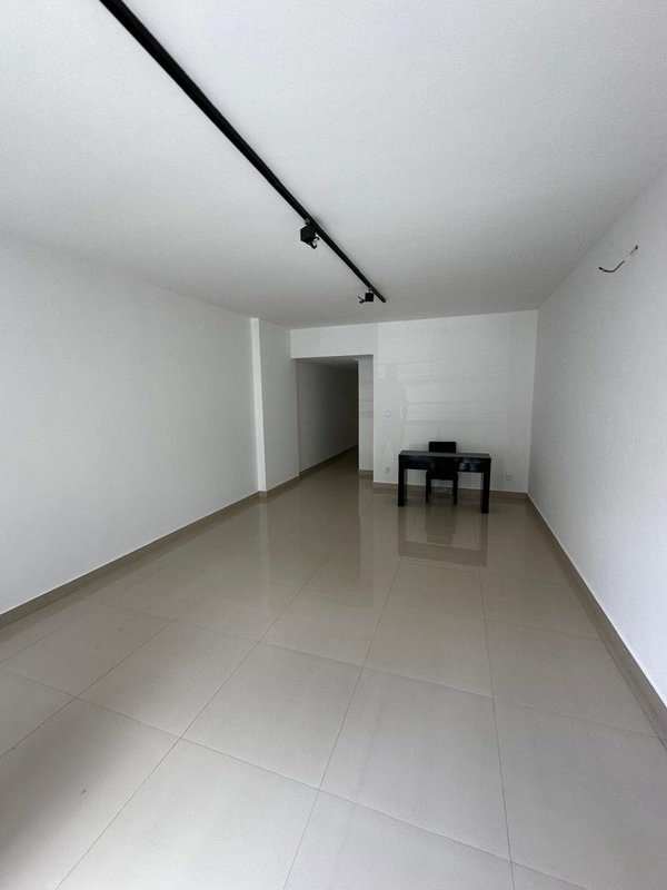 APARTAMENTO NASCENTE TOTAL 4 QUARTOS 2 SUÍTES LAVABO 2 GARAGENS À VENDA NO CANELA! Rua Pedro Lessa Salvador - 