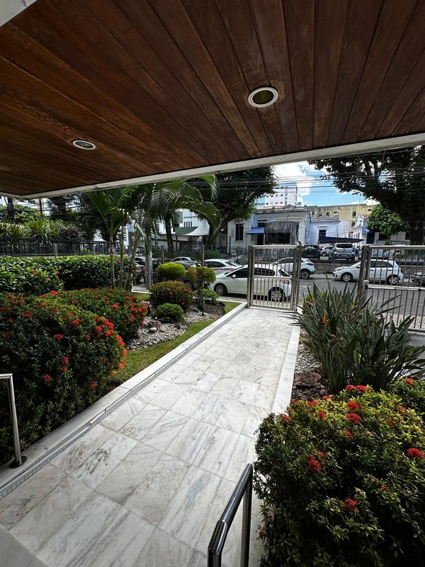 APARTAMENTO NASCENTE TOTAL 4 QUARTOS 2 SUÍTES LAVABO 2 GARAGENS À VENDA NO CANELA! Rua Pedro Lessa Salvador - 