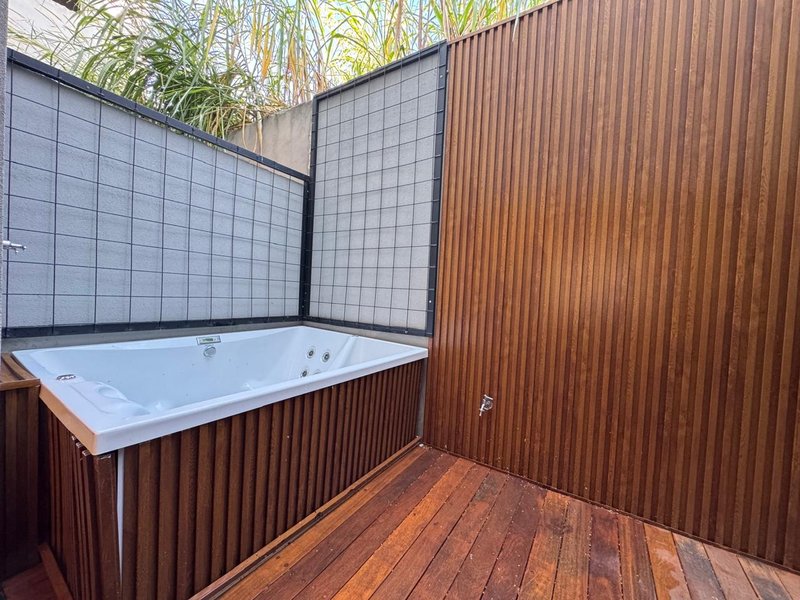 Linda Casa à Venda no Loteamento Alphaville – Campinas/SP Rua João Francisco de Andrade Campinas - 
