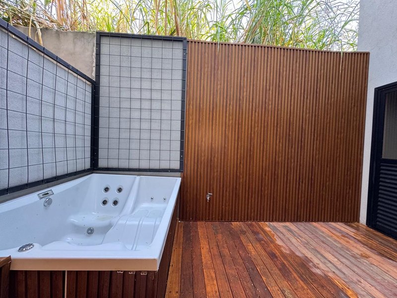 Linda Casa à Venda no Loteamento Alphaville – Campinas/SP Rua João Francisco de Andrade Campinas - 