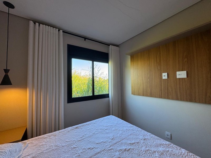 Linda Casa à Venda no Loteamento Alphaville – Campinas/SP Rua João Francisco de Andrade Campinas - 