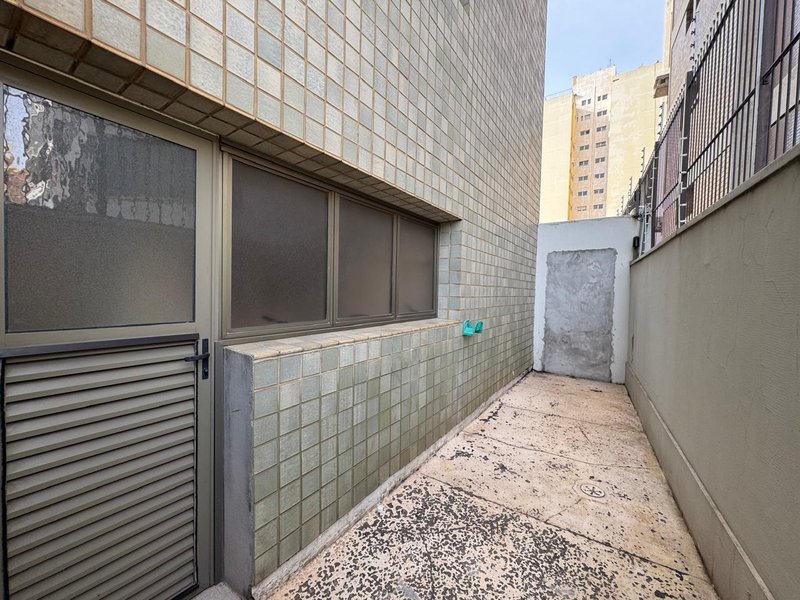 Apartamento Sofisticado com 217m², 4 Dormitórios, 2 Suítes no Cambuí, Campinas-Sp Rua Maria Monteiro Campinas - 