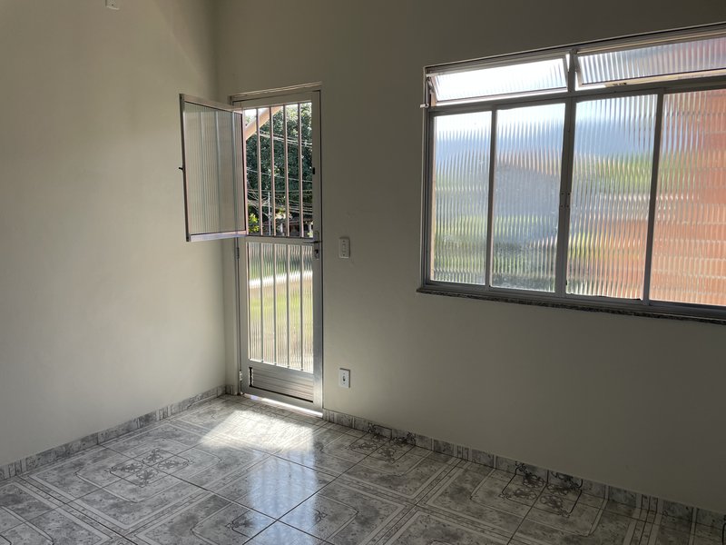Casas para locação no bairro Vale do Jequitibá Rua São Paulo Guapimirim - 