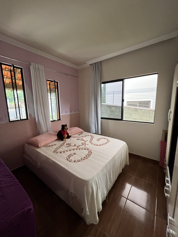 Casa 3 Quartos sendo uma suíte - Timbó - 