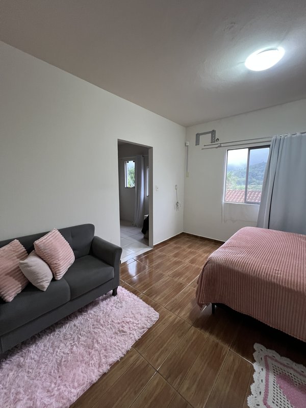 Casa 3 Quartos sendo uma suíte - Timbó - 