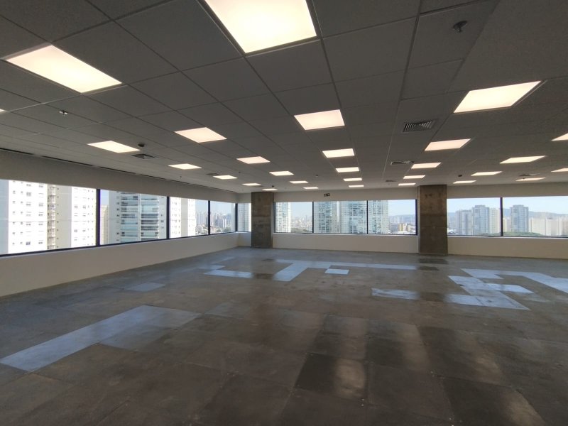 ALUGA-SE LAJE CORPORATIVA 1.600M2 - 48 VAGAS - TRIPLE A - ME LIGA!! Avenida Nicolas Boer São Paulo - 