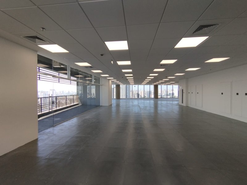 ALUGA-SE LAJE CORPORATIVA 1.600M2 - 48 VAGAS - TRIPLE A - ME LIGA!! Avenida Nicolas Boer São Paulo - 