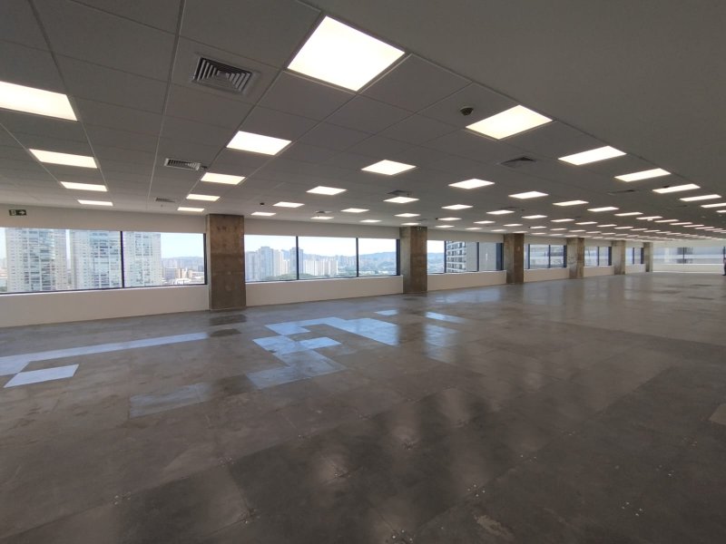 ALUGA-SE LAJE CORPORATIVA 1.600M2 - 48 VAGAS - TRIPLE A - ME LIGA!! Avenida Nicolas Boer São Paulo - 