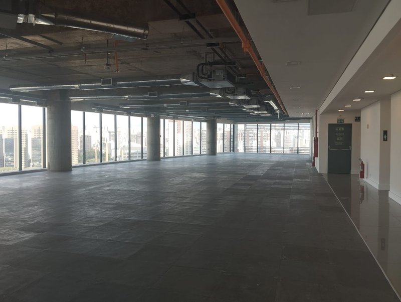 ALUGA-SE LAJE CORPORATIVA 1.600M2 - ÁGUA BRANCA - MODERNA E SOFISTICADA!! Avenida Nicolas Boer São Paulo - 