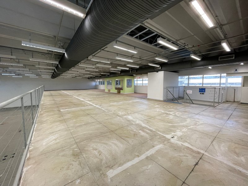 ALUGA-SE ESCRITÓRIO MONOUSUÁRIO - 4.200M2 - 72 VAGAS - ME LIGA!! Rua Werner Von Siemens São Paulo - 