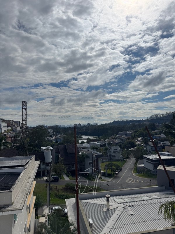 Terreno 420m2 com fundação pronta e vista livre no Cond. Swiss Park SBC Avenida Omar Daibert São Bernardo do Campo - 