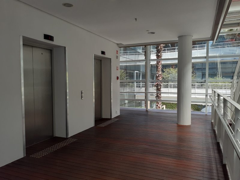 ALUGA-SE ÁREA PARA ESCRITÓRIO - 4.254M2 - 68 VAGAS - DENTRO DO COMPLEO EMPRESARIAL Rua Werner Von Siemens São Paulo - 