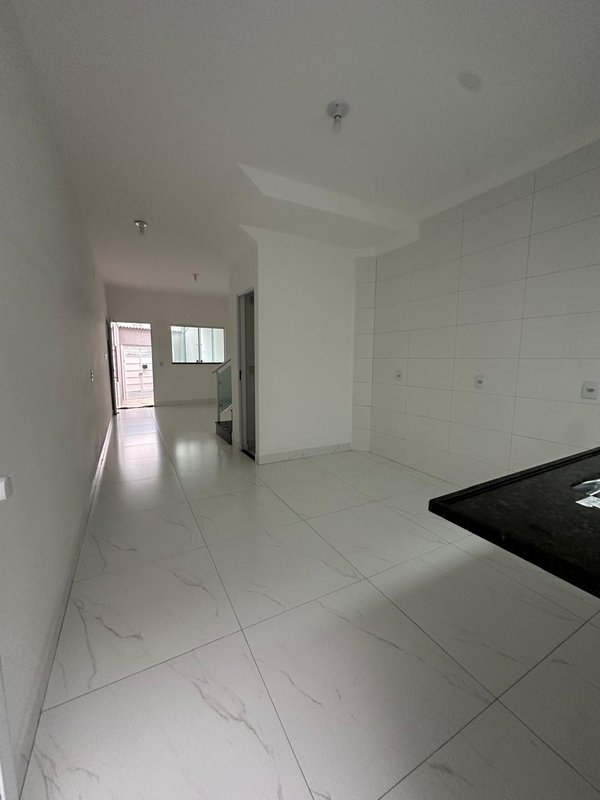 Sobrados novos a 400 metros do metro Patriarca Rua Palmeiras das Missões São Paulo - 