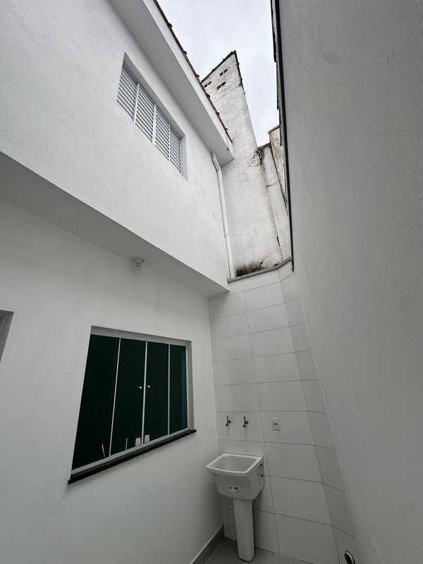 Sobrados novos a 400 metros do metro Patriarca Rua Palmeiras das Missões São Paulo - 