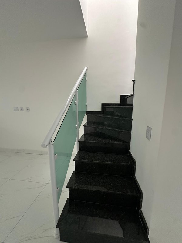 Sobrado 2 suítes a 400 metros do metro Patriarca Rua Palmeiras das Missões São Paulo - 