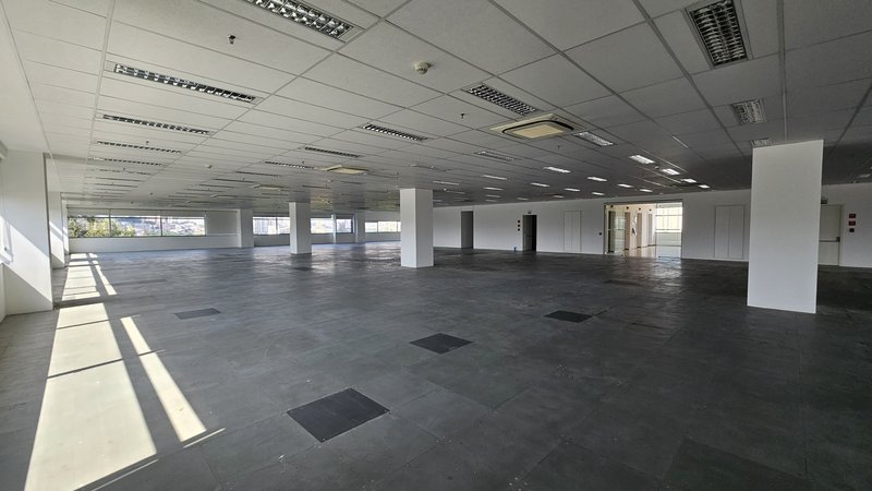 ALUGA-SE ESCRITÓRIO COM AUTOMAÇÃO - 1.430M2 - 40 VAGAS - OPEN SPACE Rua Werner Von Siemens São Paulo - 
