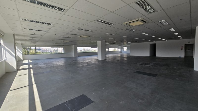 ALUGA-SE ESCRITÓRIO COM AUTOMAÇÃO - 1.430M2 - 40 VAGAS - OPEN SPACE Rua Werner Von Siemens São Paulo - 