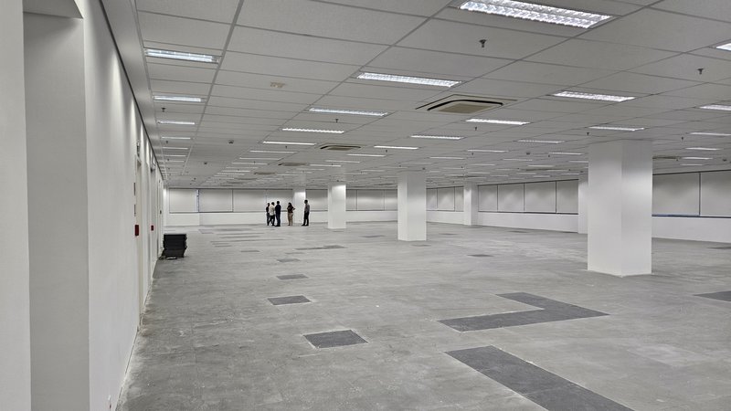 ALUGA-SE 1.430M2 OPEN SPACE - ESTRUTURA COMPLETA CONDOMÍNIO COMERCIAL LAPA Rua Werner Von Siemens São Paulo - 