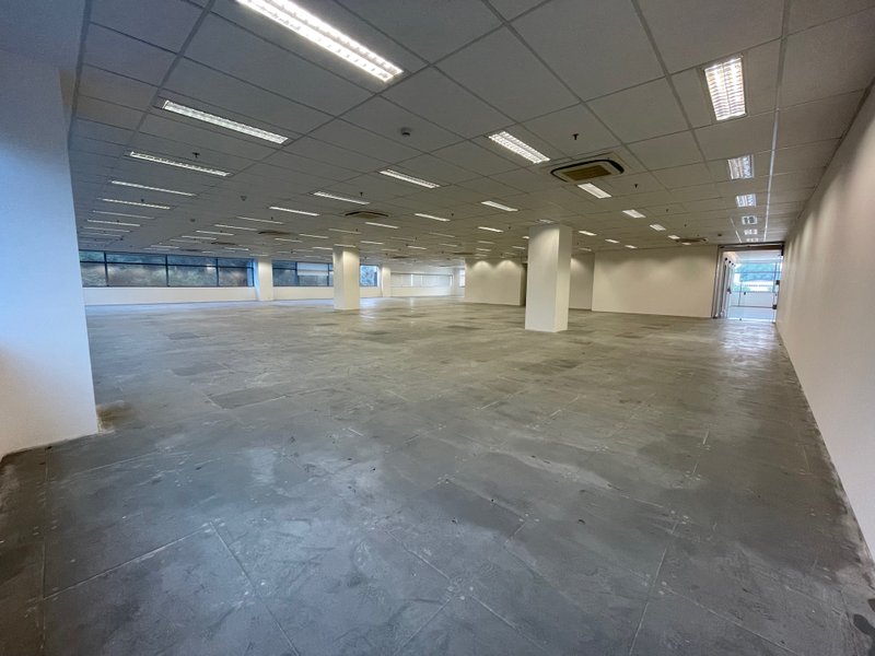 ALUGA-SE ESCRITÓRIO COM AUTOMAÇÃO - 715M2 OPEN SPACE - CONDOMÍNIO RESIDENCIAL - R$67K Rua Werner Von Siemens São Paulo - 