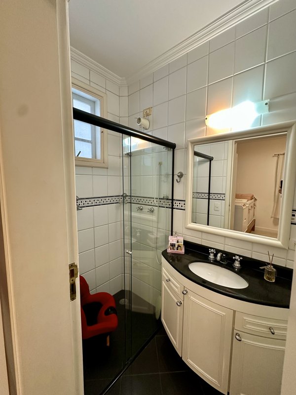 Casa de Luxo com 425 m² no Condomínio Swiss Park – São Bernardo do Campo Avenida Omar Daibert São Bernardo do Campo - 