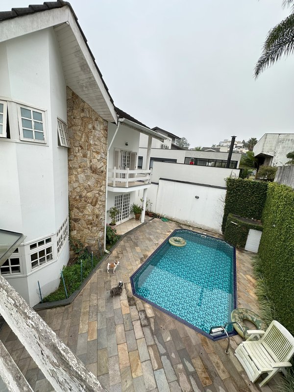 Casa de Luxo com 425 m² no Condomínio Swiss Park – São Bernardo do Campo Avenida Omar Daibert São Bernardo do Campo - 
