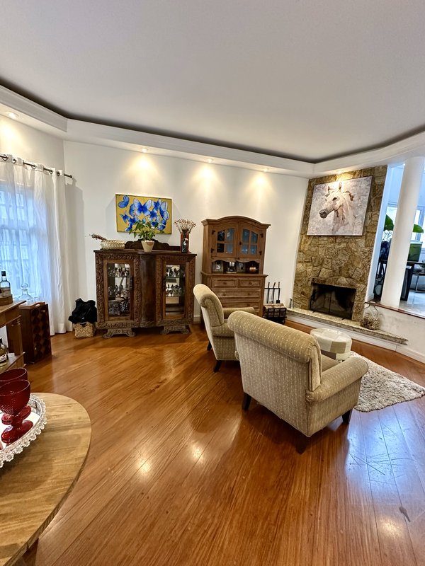 Casa de Luxo com 425 m² no Condomínio Swiss Park – São Bernardo do Campo Avenida Omar Daibert São Bernardo do Campo - 