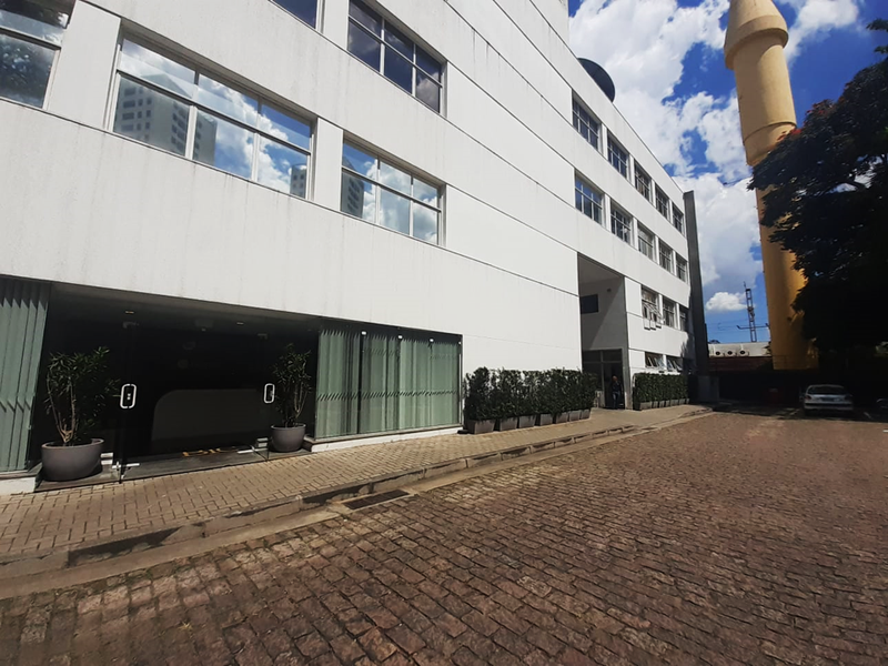 ALUGA-SE ESCRITÓRIO 100M2 - OPEN SPACE - CONDOMÍNIO COMERCIAL Avenida Mofarrej São Paulo - 