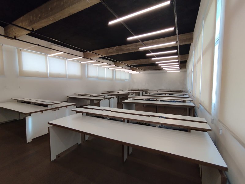 ALUGA-SE ESCRITÓRIO 156M2 - MOBILIADO - CONDOMÍNIO COMERCIAL Avenida Mofarrej São Paulo - 