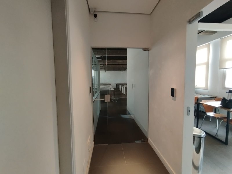 ALUGA-SE ESCRITÓRIO 156M2 - MOBILIADO - CONDOMÍNIO COMERCIAL Avenida Mofarrej São Paulo - 