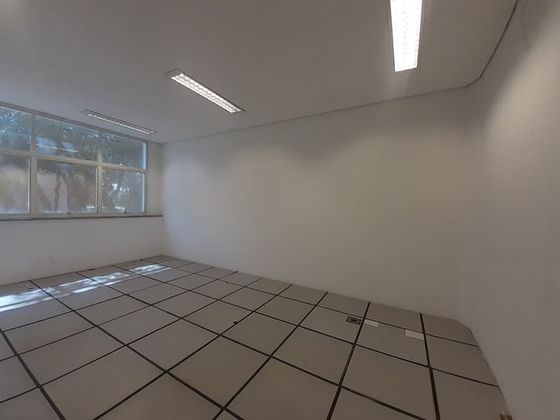 ALUGA-SE ESCRITÓRIO 126M2 - OPEN SPACE - CONDOMÍNIO COMERCIAL Avenida Mofarrej São Paulo - 