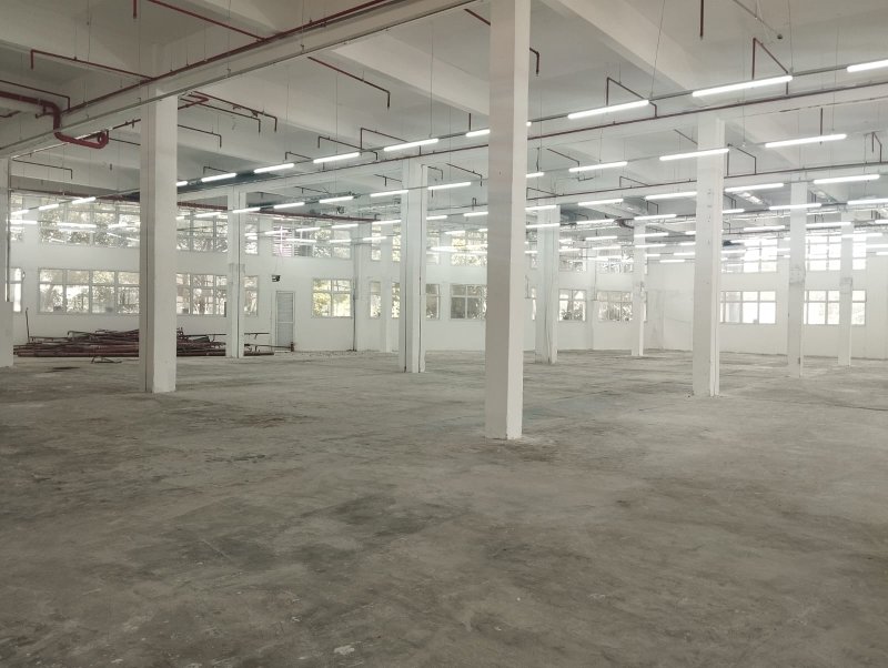 ALUGA-SE GALPÃO MONOUSUÁRIO - 5000M2 - PÉ DIREITO 7M - EXCELENTE LOCALIZAÇÃO!! Rua Ado Benatti São Paulo - 