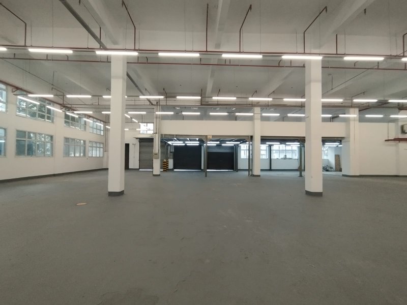 ALUGA-SE GALPÃO MONOUSUÁRIO - 5000M2 - PÉ DIREITO 7M - EXCELENTE LOCALIZAÇÃO!! Rua Ado Benatti São Paulo - 