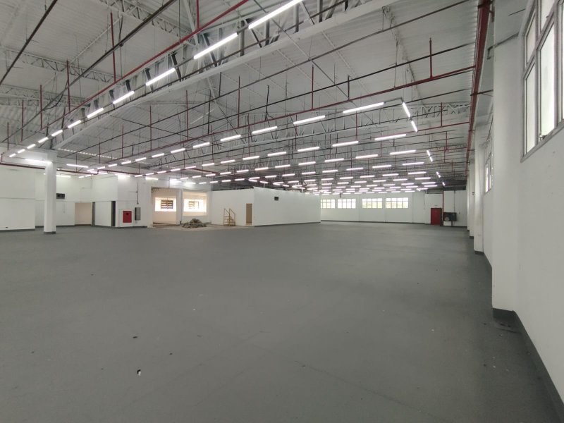 ALUGA-SE GALPÃO MONOUSUÁRIO - 5000M2 - PÉ DIREITO 7M - EXCELENTE LOCALIZAÇÃO!! Rua Ado Benatti São Paulo - 