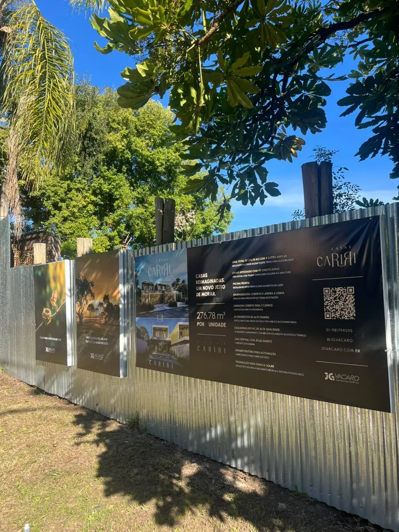 Casa com 4 su&iacute;tes na Vila Assun&ccedil;&atilde;o Rua Cariri Porto Alegre - 