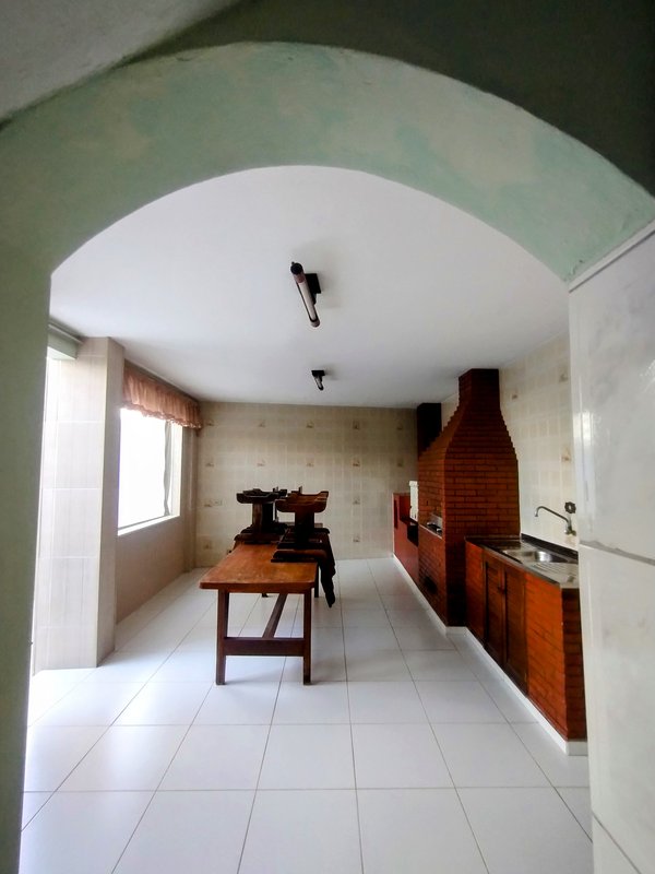 Excelente casa à venda no centro de Igaratá - Igaratá - 