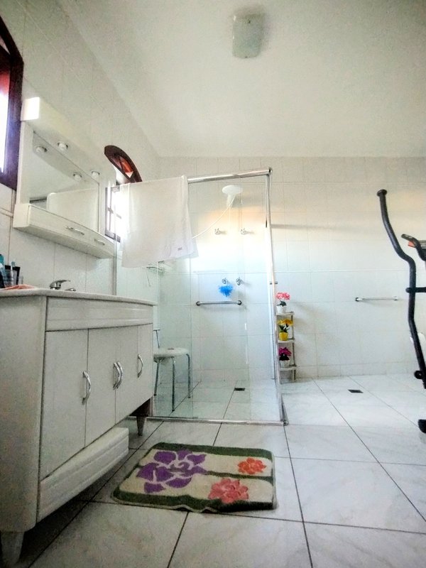 Excelente casa à venda no centro de Igaratá - Igaratá - 