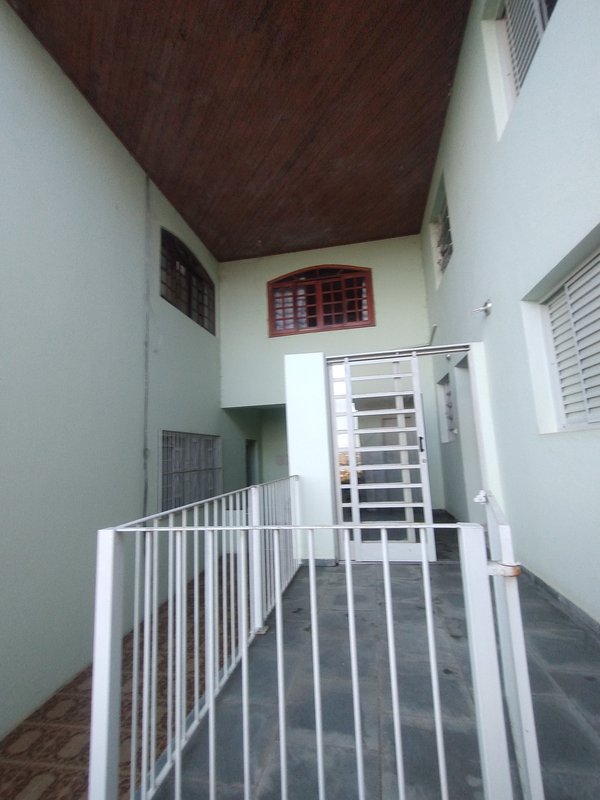 Excelente casa à venda no centro de Igaratá - Igaratá - 