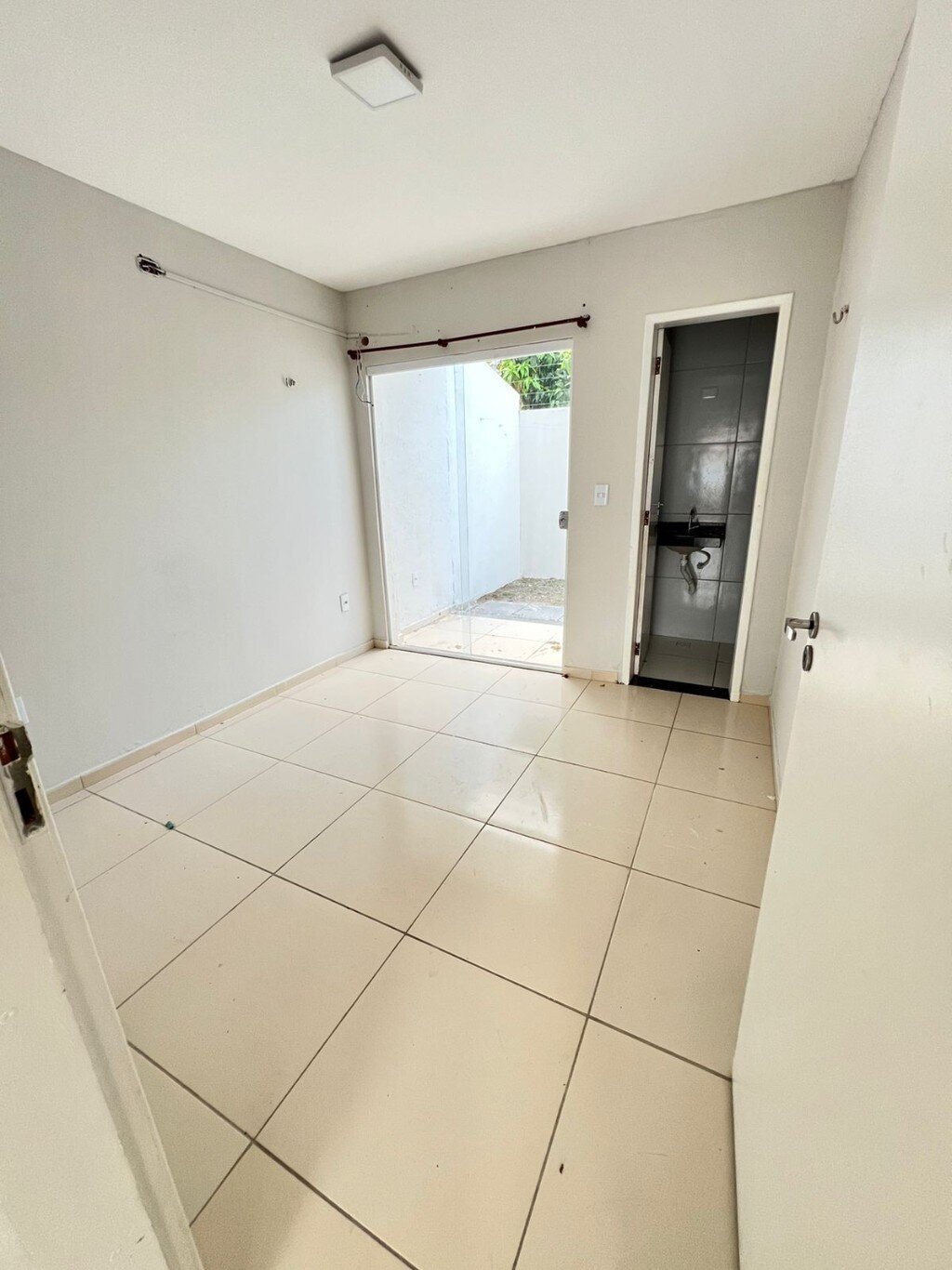 Apartamento para alugar com 2 quartos, 80m² - Foto 6