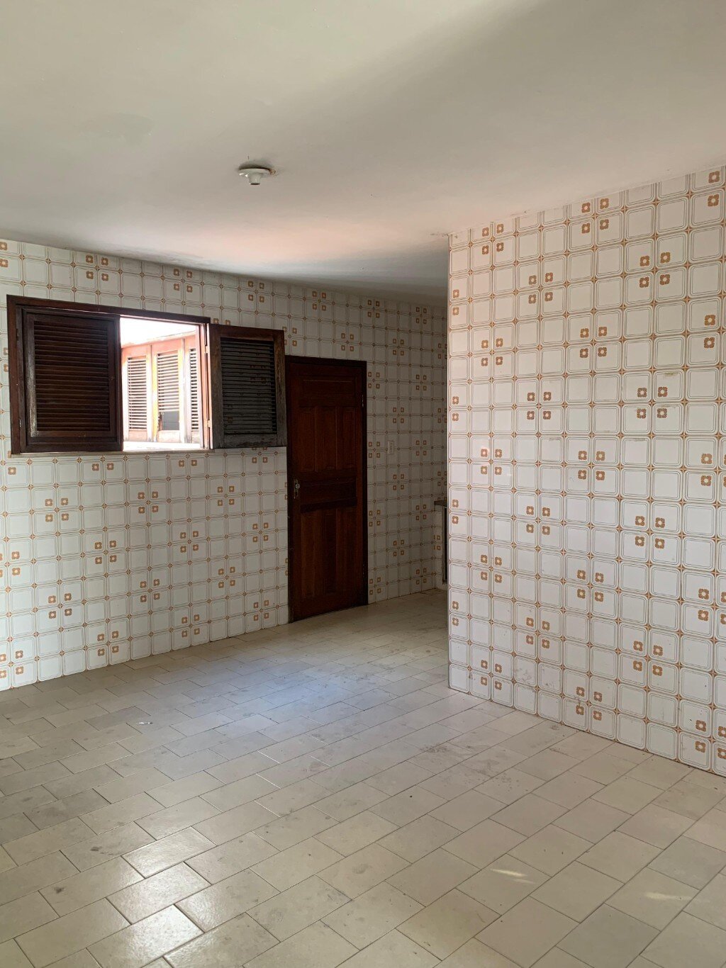 Casa para alugar com 3 quartos, 102m² - Foto 6