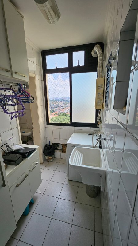ALUGA-SE LINDO APARTAMENTO MOBILIADO 86M2 - ANDAR ALTO!! Rua Viaza São Paulo - 