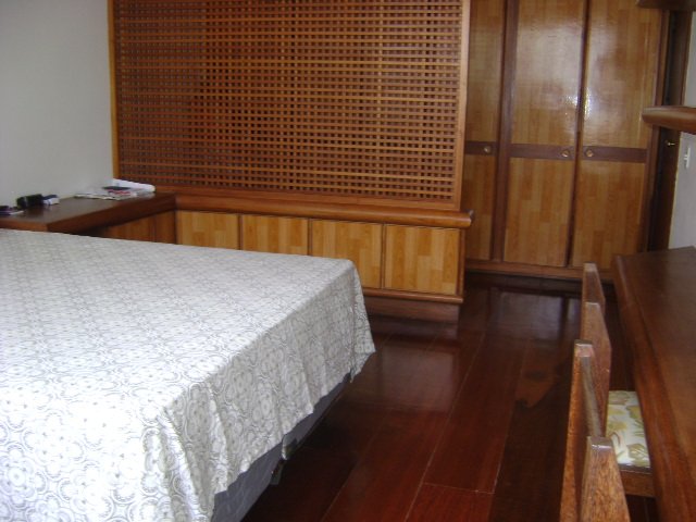 APARTAMENTO TIPO CASA 4 QUARTOS 2 SUÍTES VARANDA ÁREA EXTERNA PISCINA À VENDA NA BARRA! Rua Doutor João Pondé Salvador - 