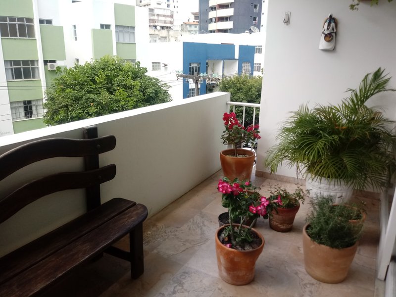 APARTAMENTO TIPO CASA 4 QUARTOS 2 SUÍTES VARANDA ÁREA EXTERNA PISCINA À VENDA NA BARRA! Rua Doutor João Pondé Salvador - 