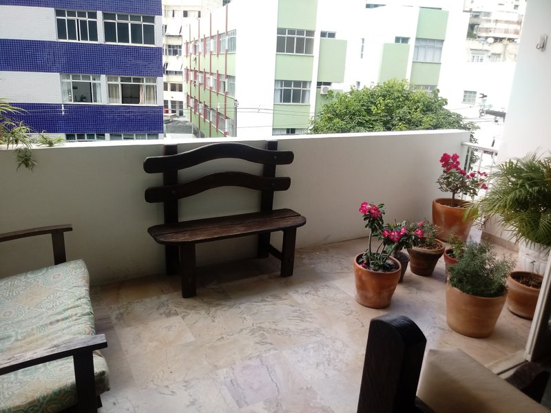 APARTAMENTO TIPO CASA 4 QUARTOS 2 SUÍTES VARANDA ÁREA EXTERNA PISCINA À VENDA NA BARRA! Rua Doutor João Pondé Salvador - 