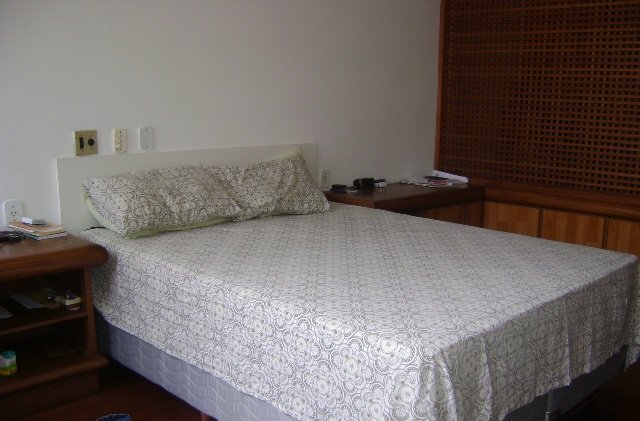 APARTAMENTO TIPO CASA 4 QUARTOS 2 SUÍTES VARANDA ÁREA EXTERNA PISCINA À VENDA NA BARRA! Rua Doutor João Pondé Salvador - 