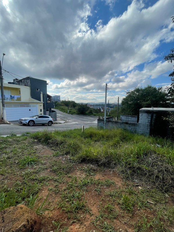 TERRENO NO PORTAL DAS ALAMEDAS - Franco da Rocha - 