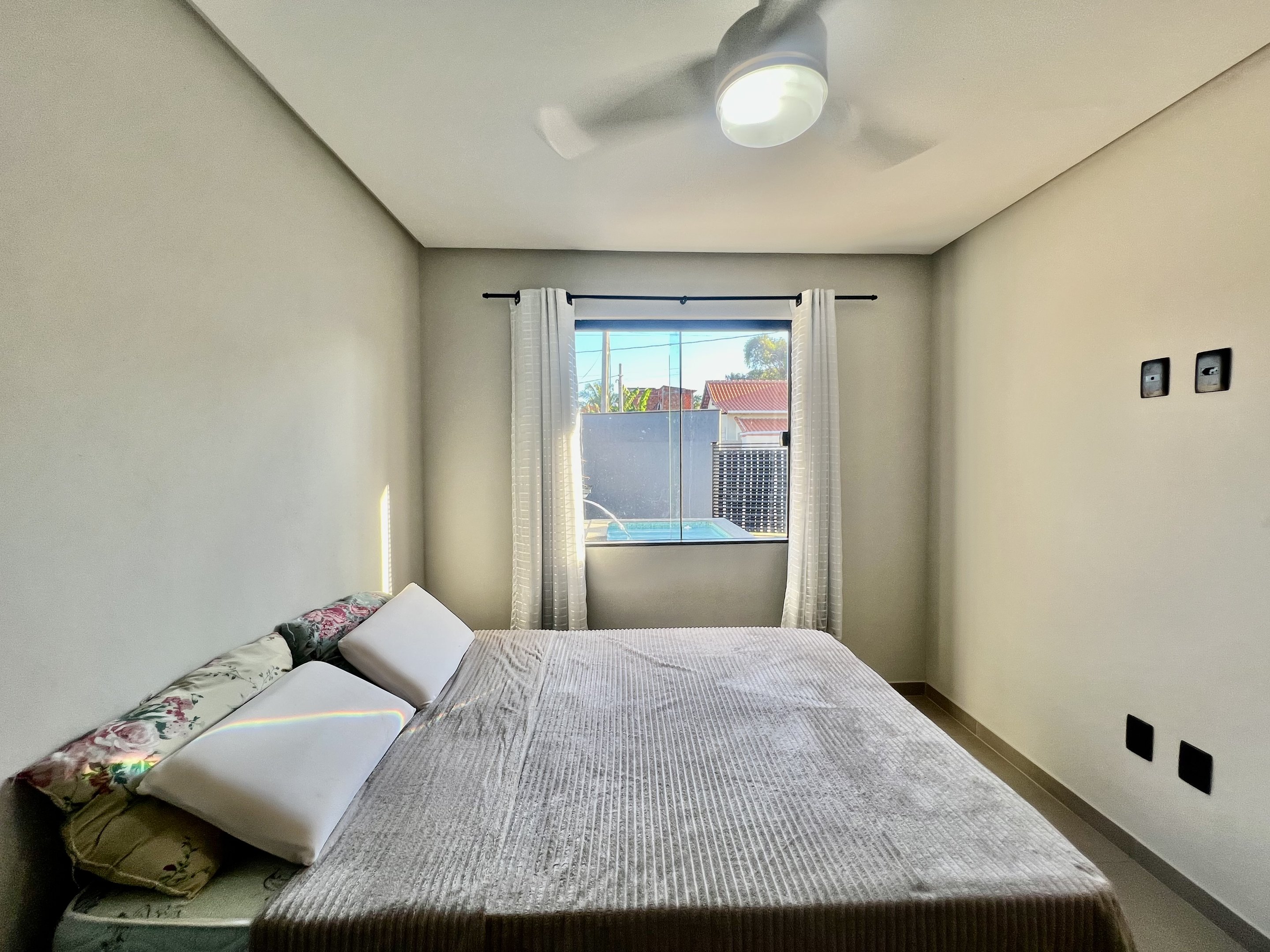 Casa à venda com 2 quartos, 65m² - Foto 27