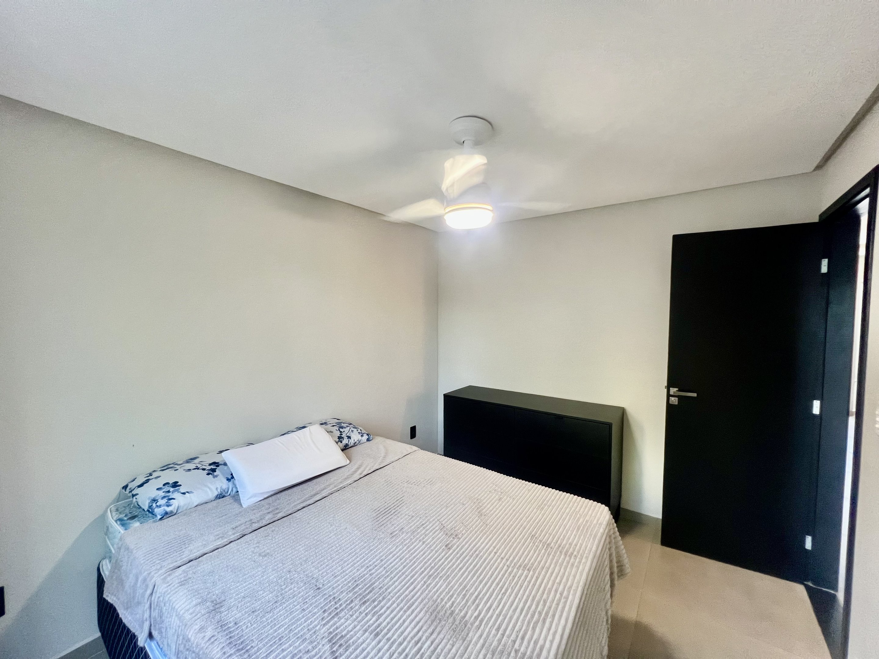 Casa à venda com 2 quartos, 65m² - Foto 26